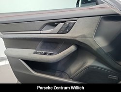 Taycan GTS HA-Lenkung Active-Ride Head-Up