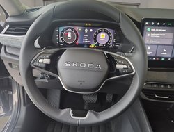 Octavia Combi 2.0 TDI DSG Balance ACC AHK Nav HUD