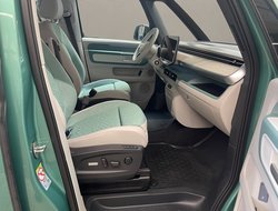 ID.Buzz LR W Pro IQLight ACC AHK AUT Kam. LM