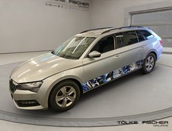 Superb Combi 2.0 TDI Ambition ACC AUT Kam. Navi