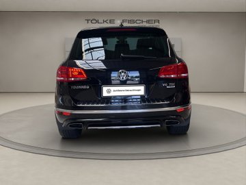 Touareg 4Motion 3.0 BMT V6 TDI Terrain Tech Pano – Bild 6