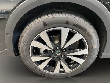 Arona 1.0 TSI 85 kW FR ACC AUT Kam. Navi Virtual – Bild 7