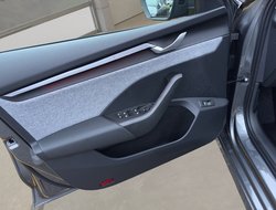 Octavia Combi 2.0 TDI DSG ACC AHK Navi eHeck LED