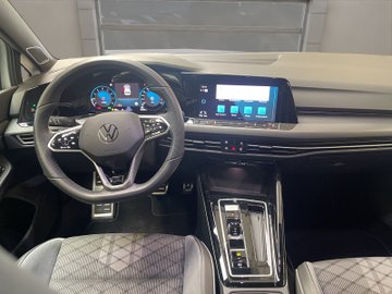 Golf VIII 1.5 eTSI R-Line R-Line IQLight ACC AHK – Bild 16