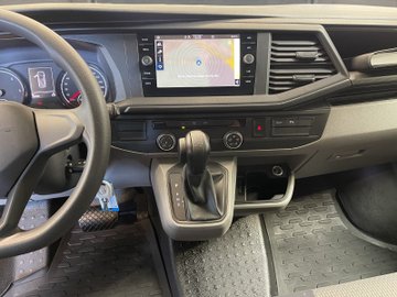 T6.1 Transporter Kombi 2.0 TDI FWD AUT Navi PDC – Bild 14