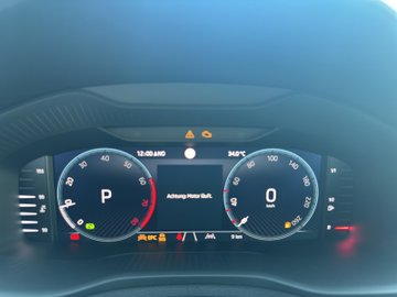 Karoq 1.5 TSI DSG Balance ACC AHK Navi eHeck – Bild 9