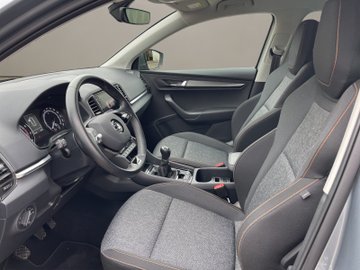 Karoq 1.0 TSI Clever Navi KeyLess KlimaA. LED LM – Bild 7