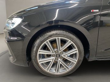 A1 Sportback 30 1.0 TFSI S-Line S-line AUT Navi – Bild 7