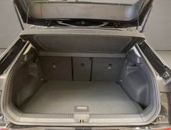 T-Roc Life 1.5 l eTSI OPF  DSG ACC AUT Kam. Navi