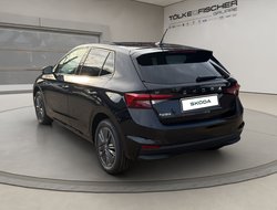 Fabia 1.0 TSI Tour ACC AUTO Kamera Navi DynLicht