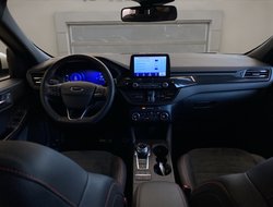 Kuga 2.5 Duratec PHEV ST-Line X ACC AUT Kam. HUD