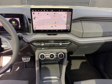 Kodiaq 2.0 TDI DSG 4x4 Sportline DCC ACC AHK Navi – Bild 13