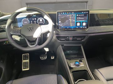 Tiguan R-Line 2.0 l TDI 4MOTION 7-Gang-DSG DCC – Bild 16