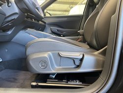 T-Roc R-Line 1.5 l eTSI OPF DSG R-Line IQLight