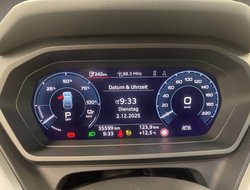 Q4 40 e-tron Basis AUT Navi Standh. Virtual LED