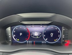 Karoq 2.0 TDI Style AHK AUT Kam. Navi Alcant. LM