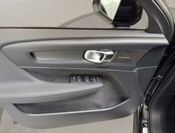 EX40 Single Extended Range Ultra Black Edition