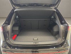 Tiguan 2.0 TSI 4M R-Line DCC Pano R-Line ACC