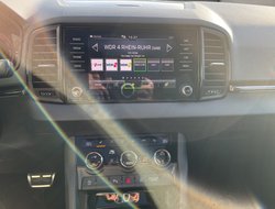 Karoq 1.5 TSI DSG Sportl. DCC PANO ACC eHeck Navi