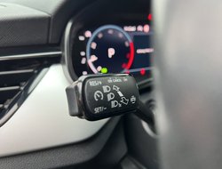 Kamiq 1.5 TSI Ambition AUT Navi LED LM PDC SHZ