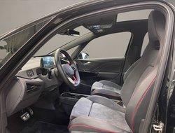 ID.3 (79kWh) GTX Performance DCC Pano IQLight SD