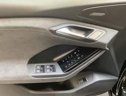 Q6 e-tron quattro W S-Line business S-line ACC