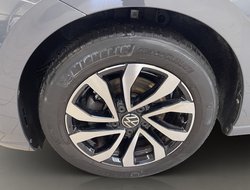 Golf VIII 2.0 TDI Active ACC AHK AUT Kam. Navi