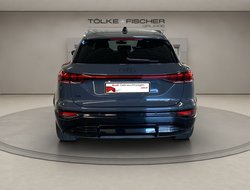 Q6 e-tron W edition one grey Pano ACC AHK AUT LM