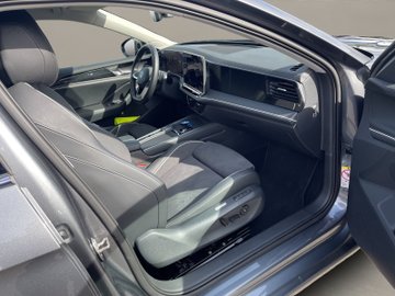 Passat Variant 1.5 eTSI W Business ACC AHK AUT – Bild 18