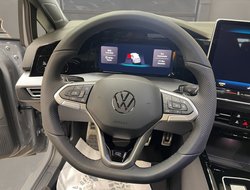 Golf R-Line Black Style 1.5 l eTSI DSG ACC AUT LM