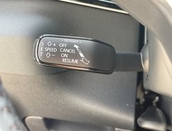 Karoq 2.0 TDI Tour ACC AHK AUT Kam. Navi Standh.