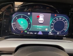 Golf VIII 2.0 TDI Active ACC AHK AUT Kam. Navi