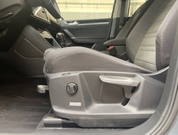 Touran 2.0 TDI BMT Comfortline IQLight ACC AHK
