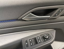 Golf VIII 2.0 TDI R-Line R-Line IQLight AUT Kam.