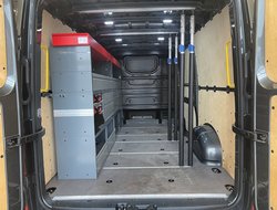 Crafter 2.0 TDI Kasten 35 mittellang AHK Navi