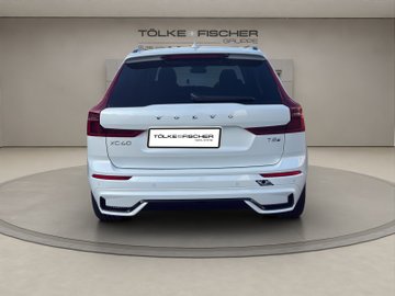 XC60 T8 AWD PHEV ULTRA DARK ACC|AUT|Kam.|Navi|LM – Bild 5