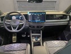 Tayron R-Line 2.0 l TDI 4MOTION DSG DCC Pano ACC