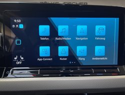 Golf VIII 1.5 eTSI Move ACC AUT Virtual DynLicht