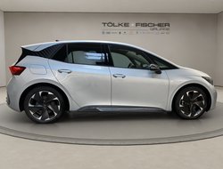 Born 170 (77kWh) ACC AUT Kam. Navi Sportp. 360