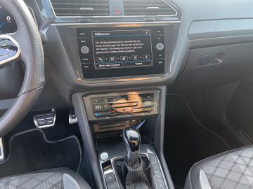 Tiguan Allspace 2.0 TSI 4Motion R-Line DCC ACC – Bild 14