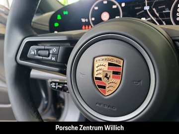 Taycan Sport Turismo Hinterachslenkung Panorama – Bild 18