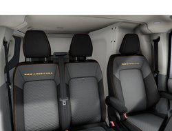 T7 Transporter eKasten L-Trennwand 160kW 64kWh LM