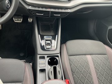 Octavia Combi RS DCC ACC Navi HUD LM – Bild 12