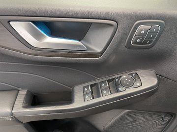 Kuga 2.5 Duratec PHEV Vignale ACC|AHK|AUT|Kam. – Bild 9