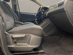 Touran 2.0 TDI BMT IQ.DRIVE Pano ACC AHK Navi LM