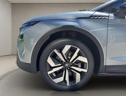 Elroq 85 Sportline ACC AHK AUT Kam. Navi Sportp.