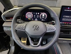 T-Roc R-Line 1.5 l eTSI OPF DSG R-Line IQLight