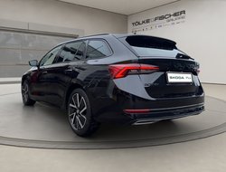 Octavia Combi 2.0 TDI Sportline DCC ACC AUT Navi