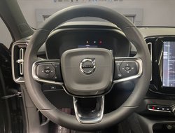 XC40 P8 Twin Core Recharge Pure Electric AUT LED