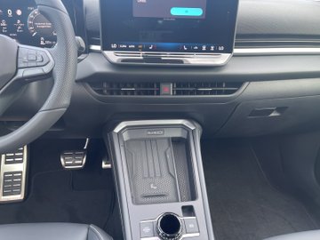 T-Roc 1.5 eTSI W R-Line DCC Pano R-Line IQLight – Bild 14